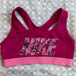 PINK NIKE SPORTS BRA XS!!